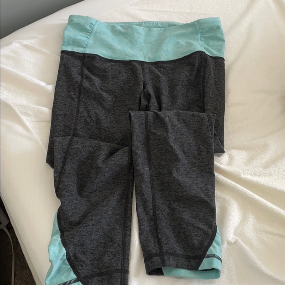 Under Armour Yoga Capris